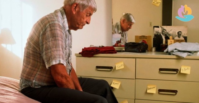 Потеря памяти у пожилых людей: симптомы и лечение