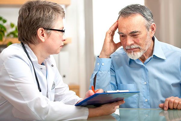 Атеросклероз головного мозга у пожилых: симптомы и лечение