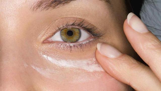 Аллергическая реакция на глазах: симптомы и диагностика