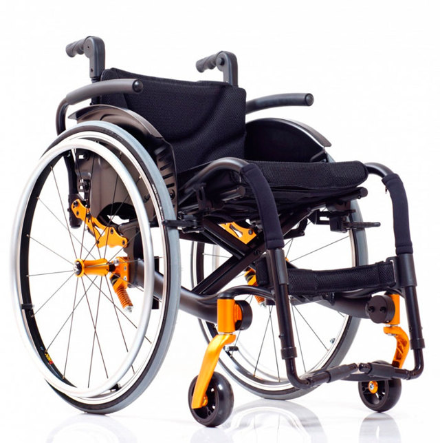 Инвалидная кресло-коляска активного типа: отличия от других видов