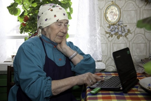 Как научить пользоваться компьютером бабушку - с чего начать