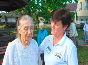 Реабилитация в сети домов престарелых «Тёплые беседы» - преимущества для пожилых